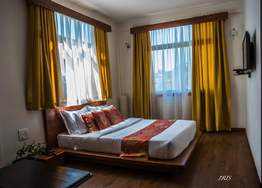 Kaizun Bed Breakfast Shillong Exteriör bild