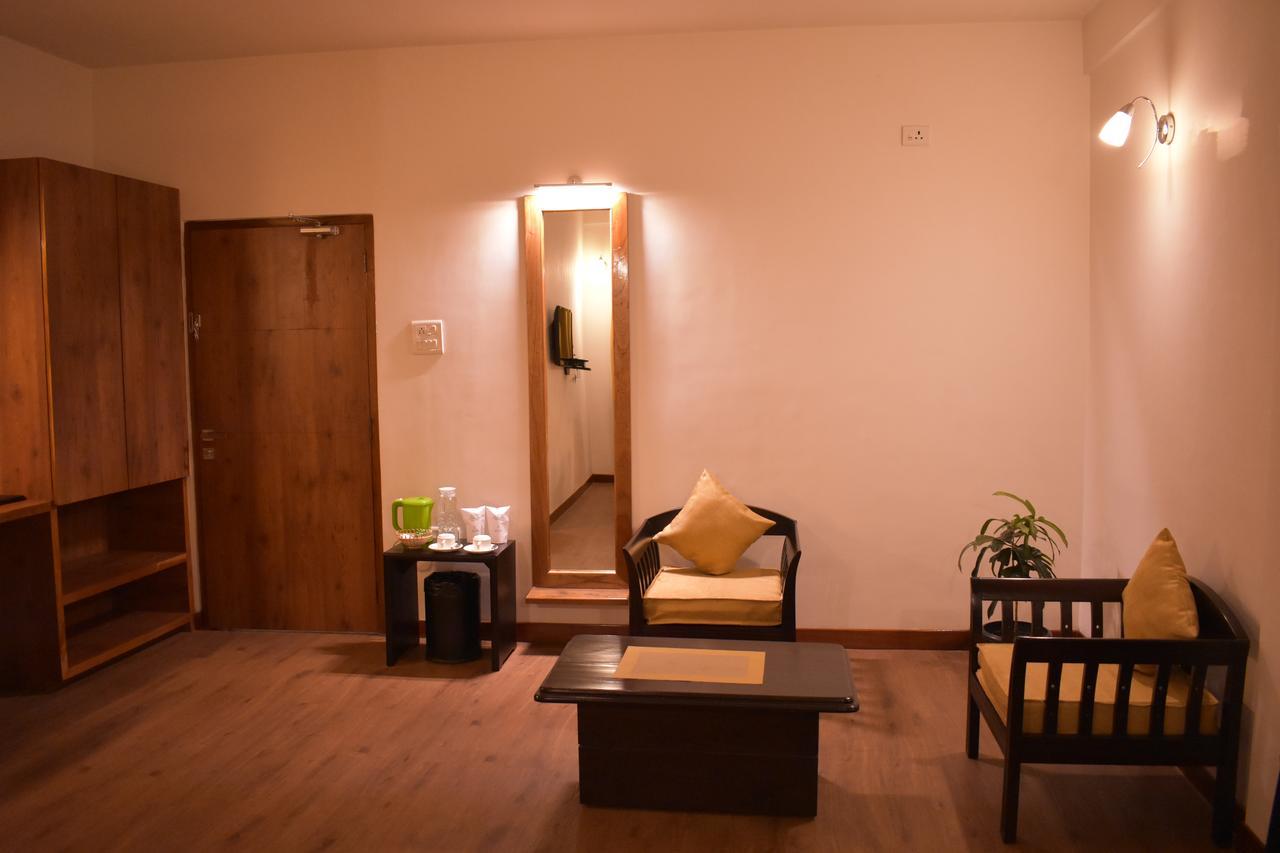 Kaizun Bed Breakfast Shillong Exteriör bild