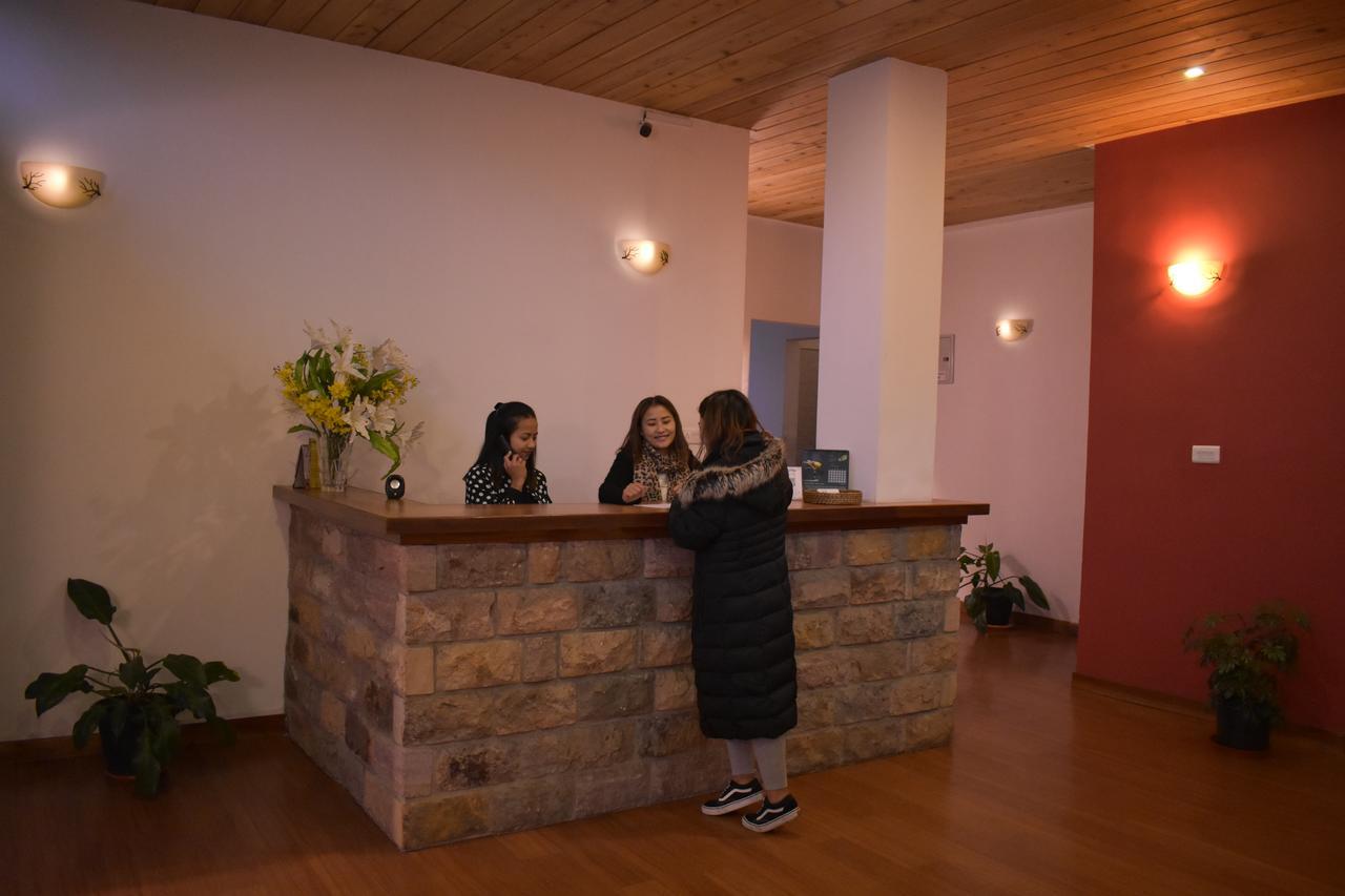 Kaizun Bed Breakfast Shillong Exteriör bild
